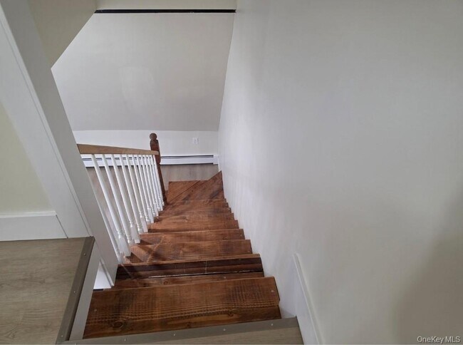 Building Photo - 534 NY-32