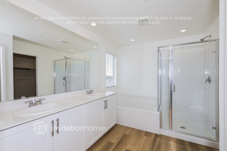 Building Photo - 25146 Mountain Violet Wy