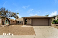 Building Photo - 9741 N Camino del Fierro
