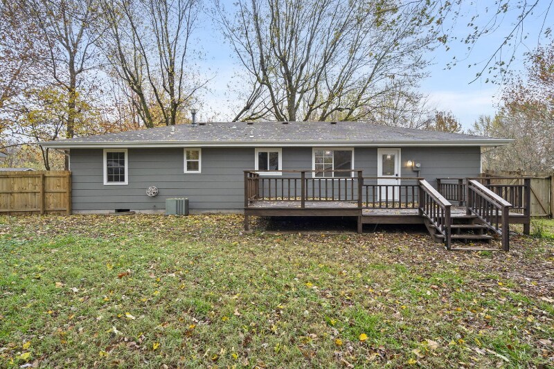 Building Photo - 145 S Allen Ave