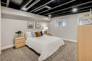 Building Photo - 4332 Falls Rd