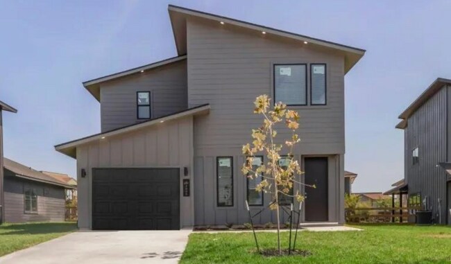 Primary Photo - 4500 Gloria Allen Dr