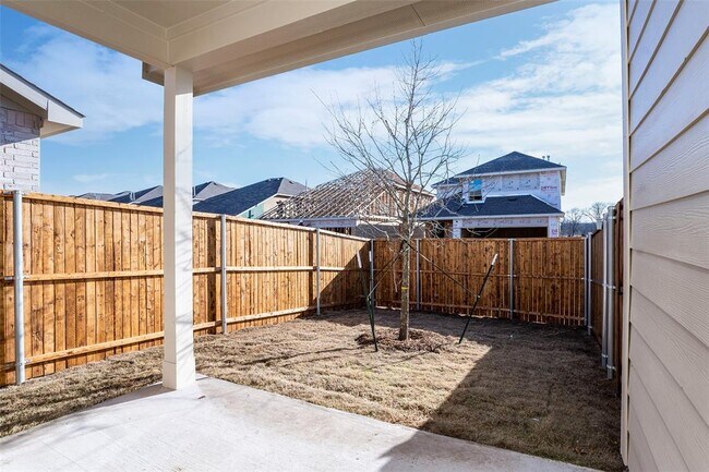 Building Photo - 5349 Archway Dr