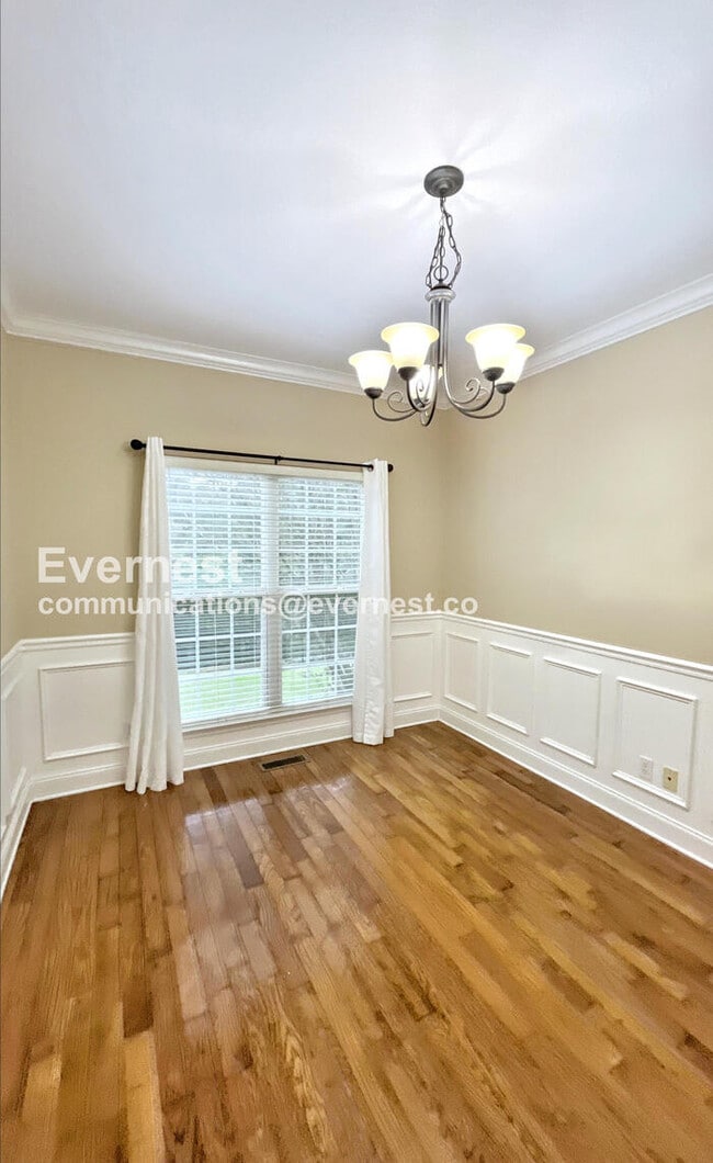 Building Photo - 2095 Baggett Rd