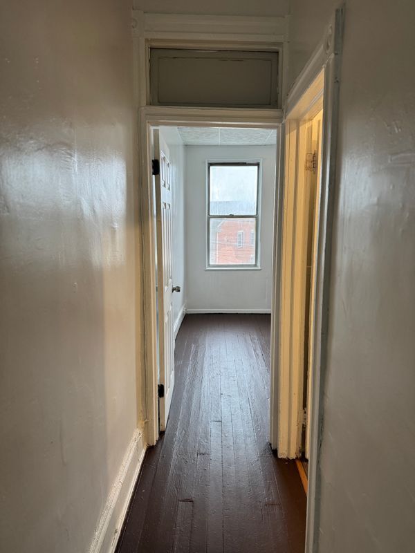 Building Photo - 537 Sanford Pl