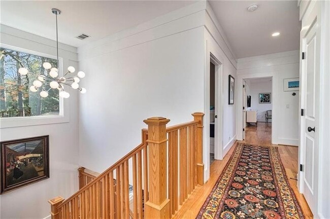 Building Photo - 623 Ansley St