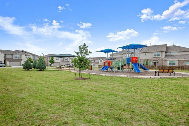 Building Photo - 602 Caterpillar Ln