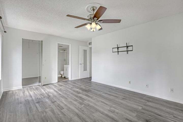Building Photo - 3618 Alder Dr