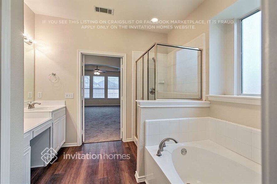 Building Photo - 6605 Driftwood Ln