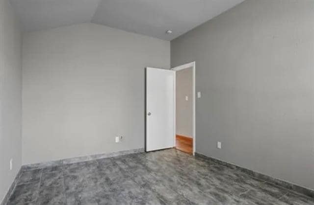 Building Photo - 634 Las Brisas Dr