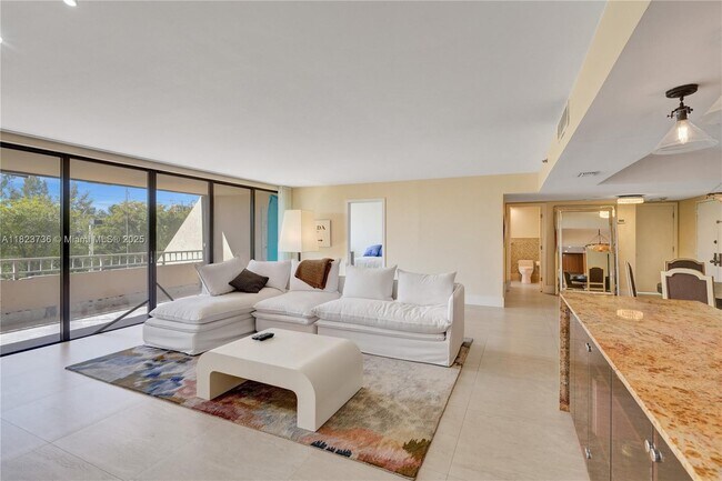 Building Photo - 11113 Biscayne Blvd
