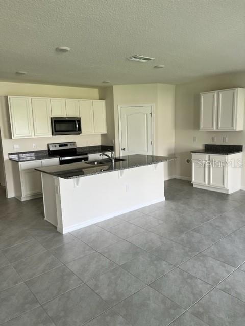 Building Photo - 2016 Carnostie Rd