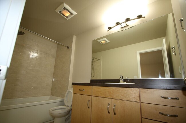 Building Photo - 368 SKWENTNA Dr