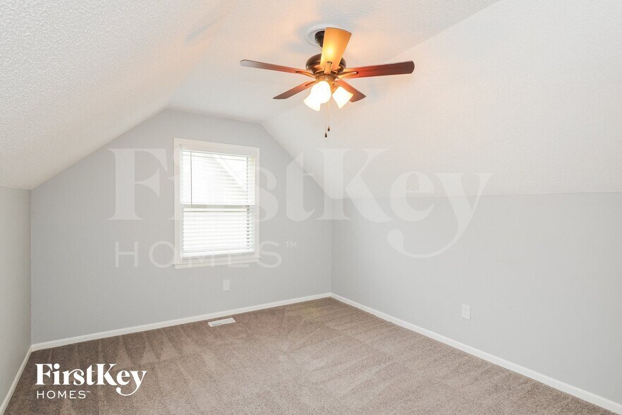 Building Photo - 14716 S Brougham Dr