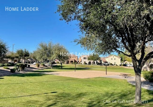 Building Photo - 2223 S Buckaroo Trail
