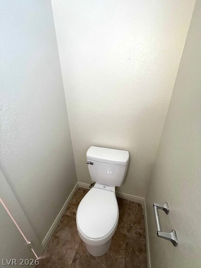 Building Photo - 8829 Cornwall Glen Ave