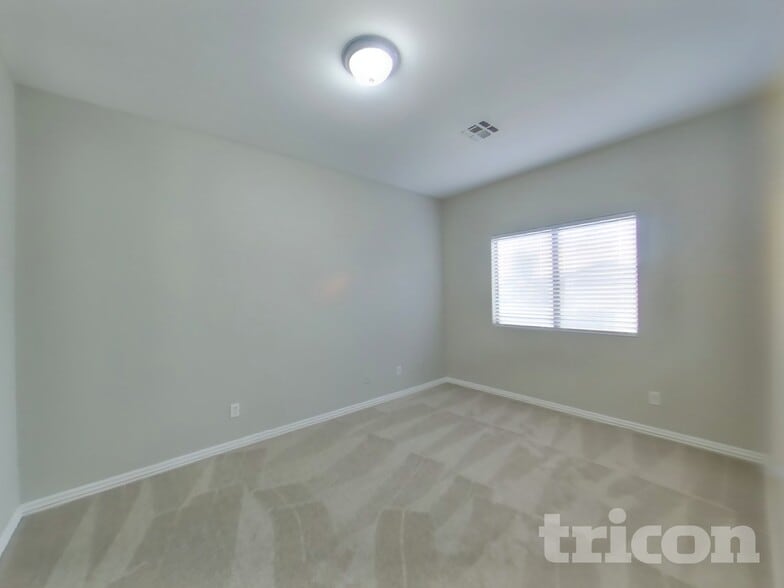 Building Photo - 1150 E Renegade Trail