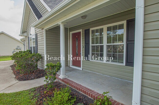 Building Photo - 204 Macarthur Dr