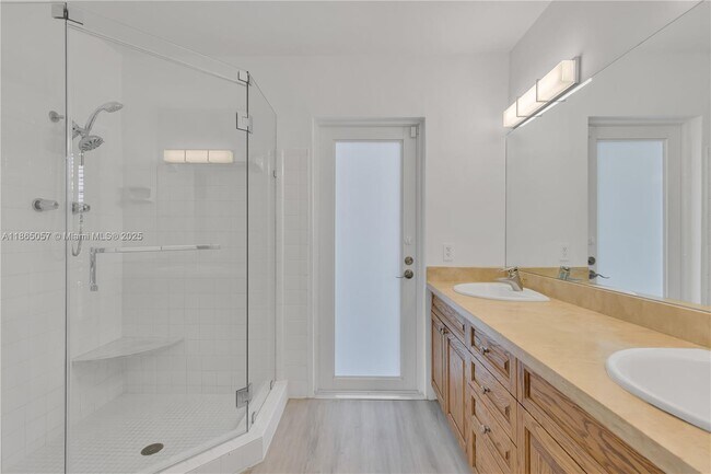 Building Photo - 8261 SW 165th Terrace