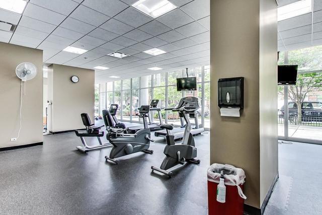 Building Photo - 1629 S Prairie Ave