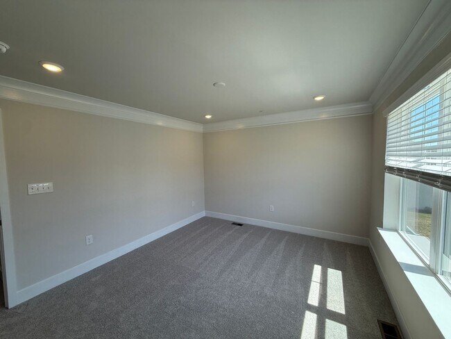 Building Photo - Modern Townhome with Golf Course Views & 2-Car Garage- Cambridge, MD