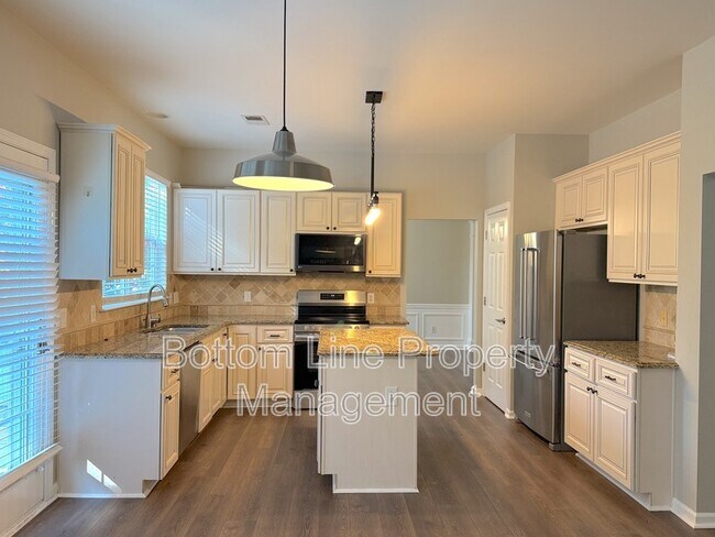 Building Photo - 10016 Heatherly Ct