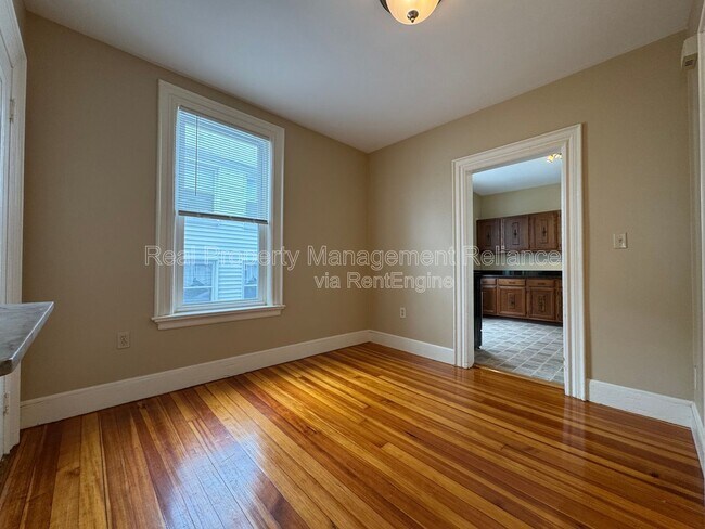 Building Photo - 16 Franklin Pl