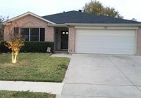 Building Photo - 204 Lochwood Dr
