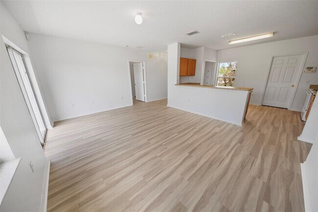 Building Photo - 959 Cumberland Dr