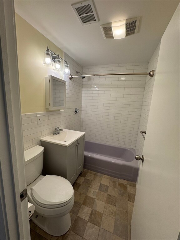 Building Photo - 183 Mt Auburn St
