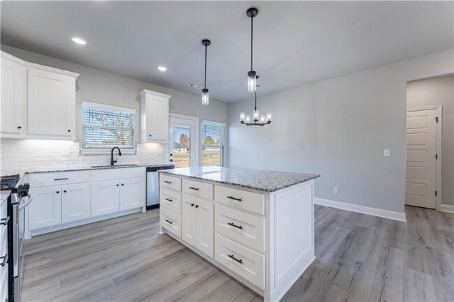 Building Photo - 2312 John W Montgomery Cir