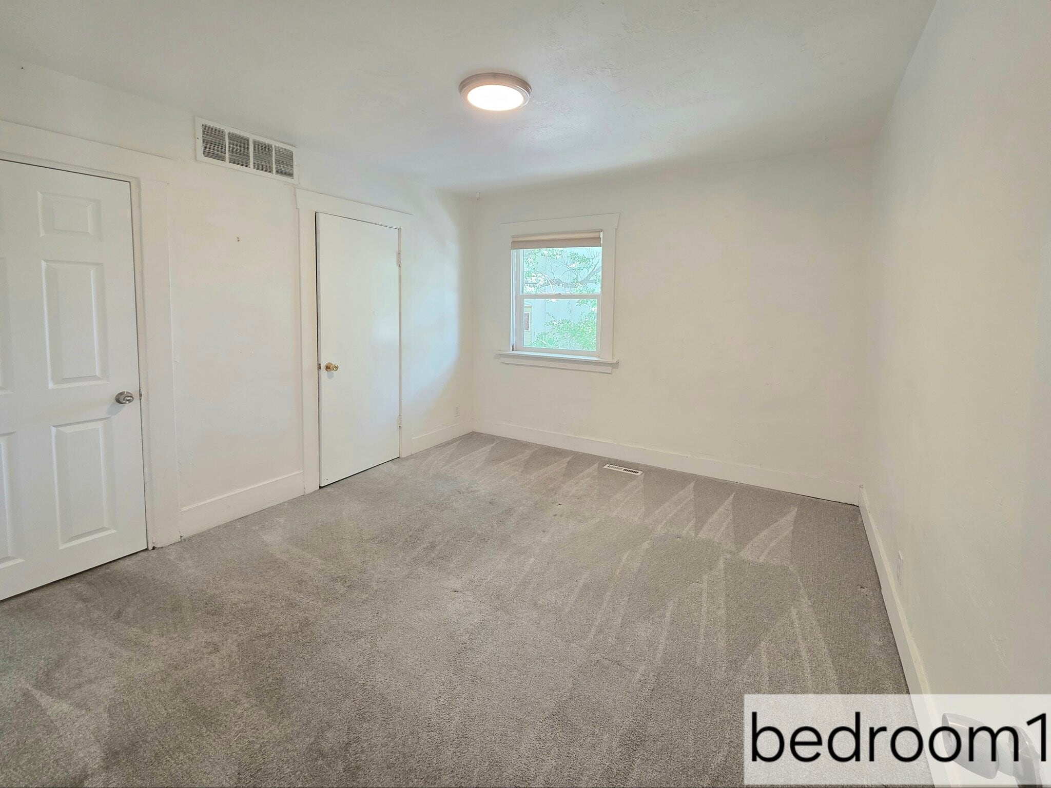 Building Photo - 2841 S 700 E