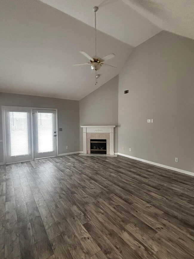 Building Photo - 158 Mallard Lake Dr