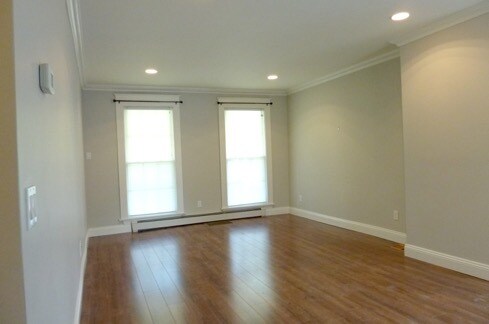 Building Photo - 242 Bedford Rd