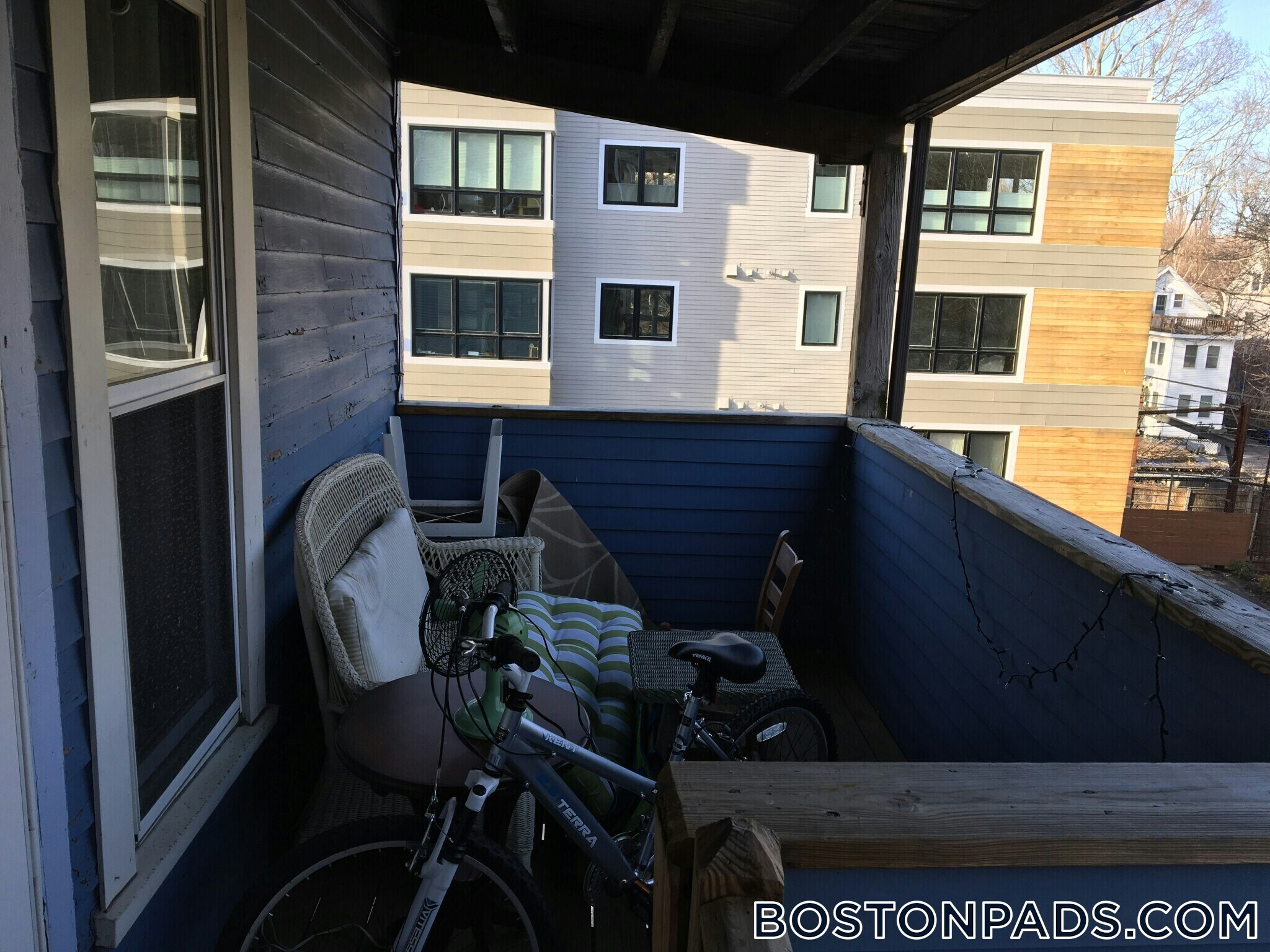 Building Photo - 11 Leverett St