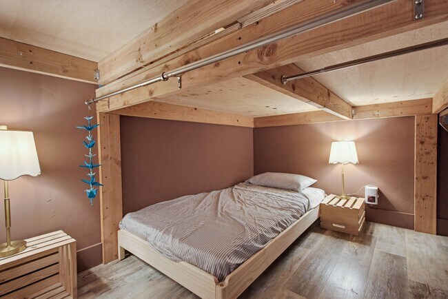 Building Photo - 1418 Marshall St