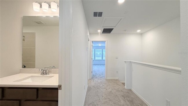 Building Photo - 4557 ORCHARD VIEW Aly