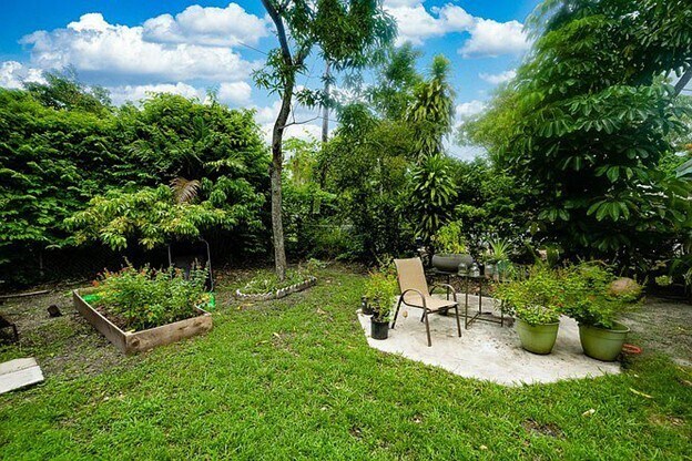 Backyard - 2111 SW 24th St