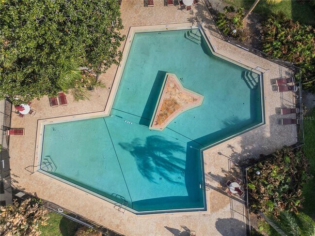 Building Photo - 200 Maitland Ave