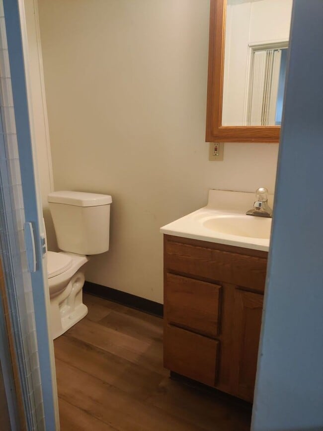 Building Photo - 319 S GREEN
