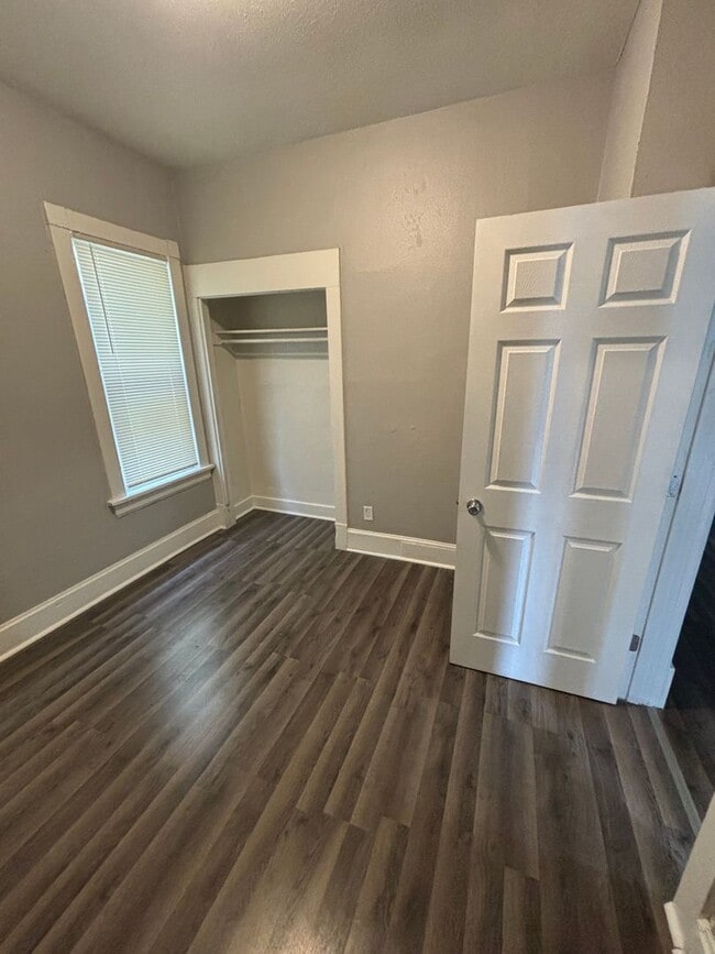 Building Photo - 2146 N 35th St