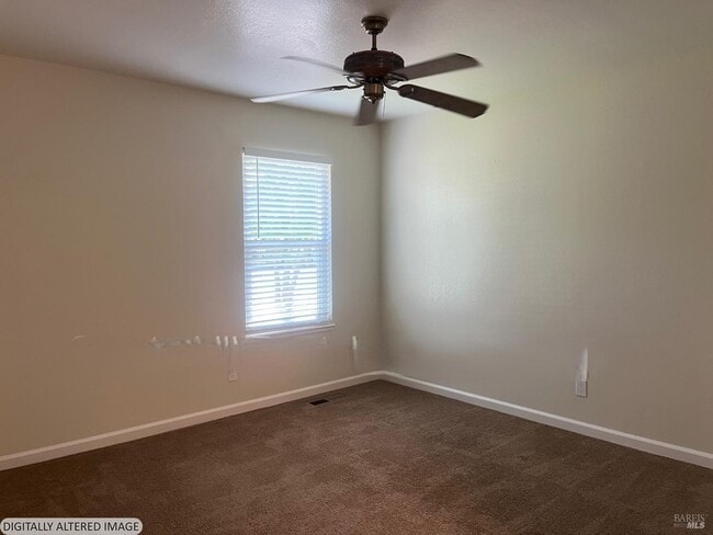 Building Photo - 5200 Piedmont Dr