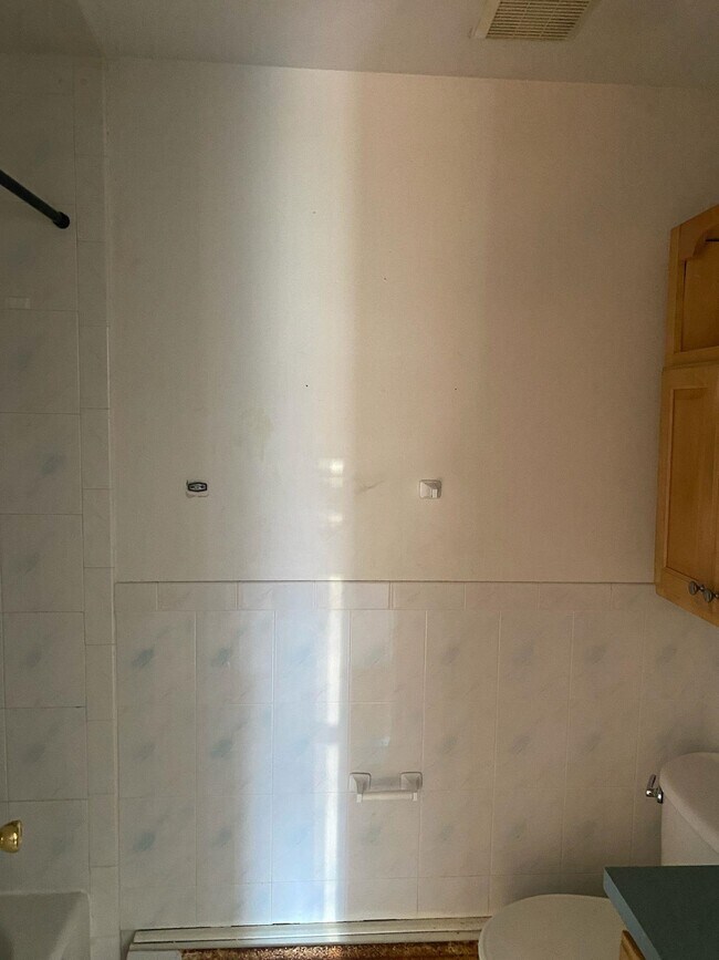 Building Photo - 6720 MADISON St