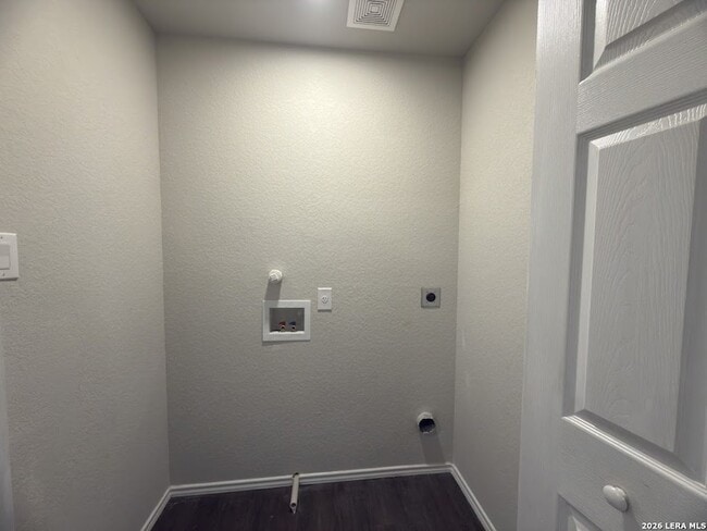 Building Photo - 5611 Rio Cyn