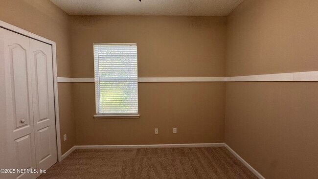Building Photo - 614 Loire Ct
