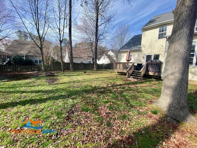 Building Photo - 106 Hanson Ct