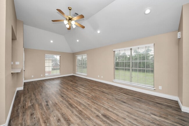 Building Photo - 1163 Lovett St