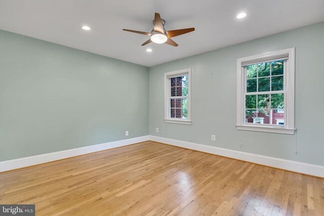 Building Photo - 2600 16th St S