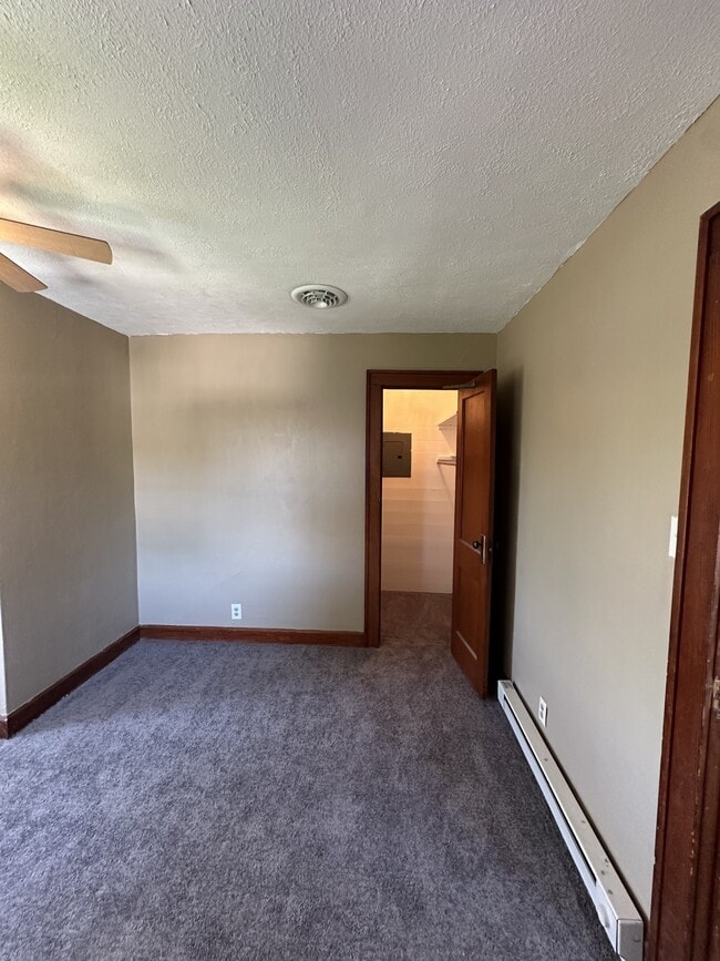 Building Photo - 2940 Pitt St