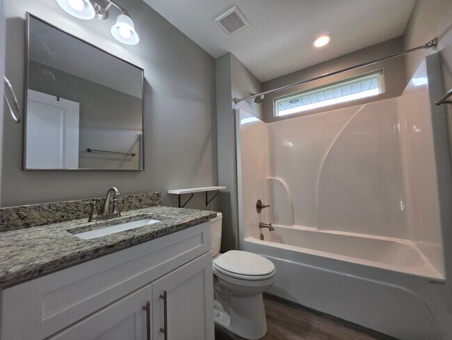 Building Photo - 2331 Hadleigh Hills Ct